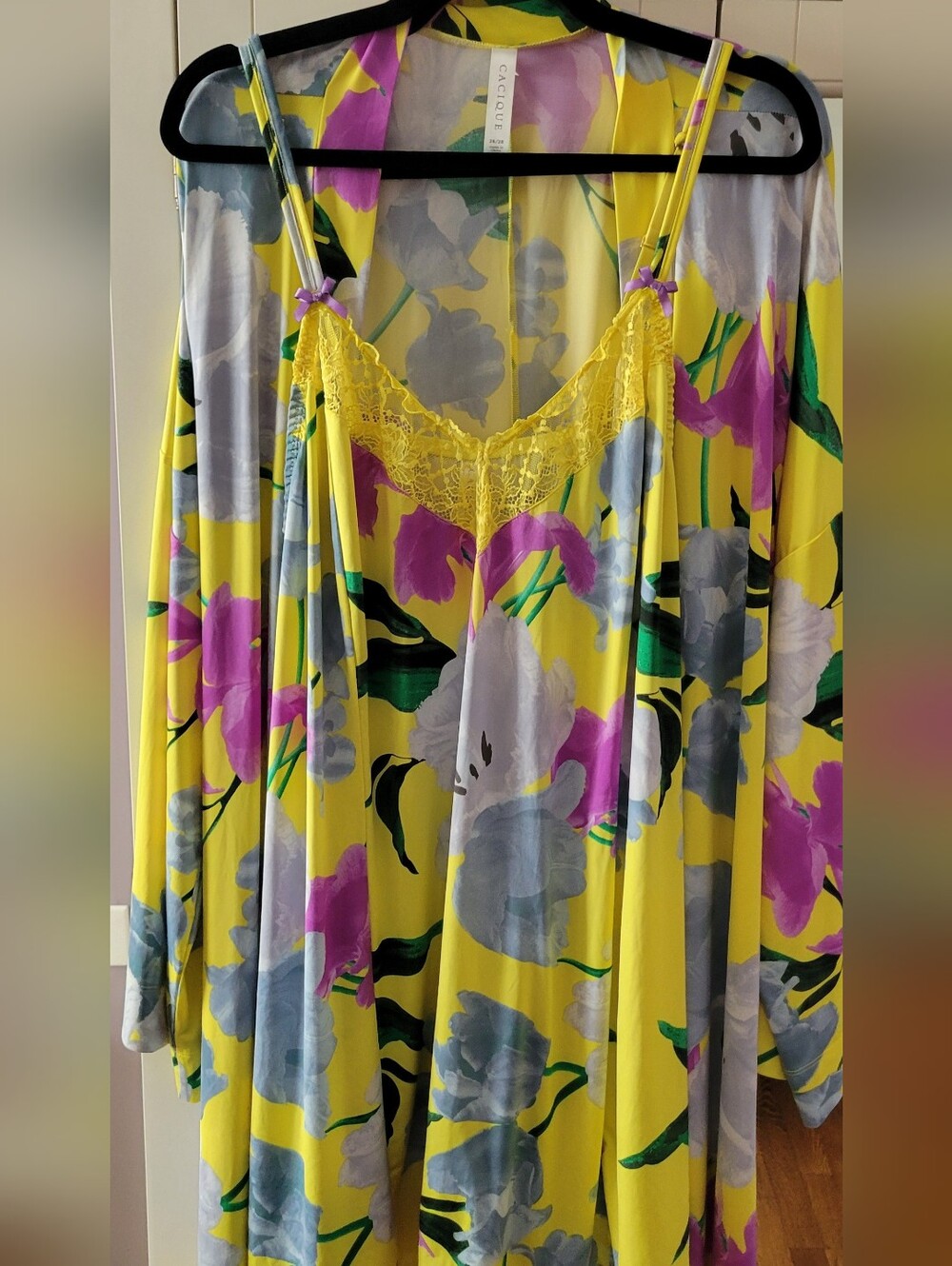 Yellow Floral Cacique Chemise & Robe Set 26/28 Lane Bryant